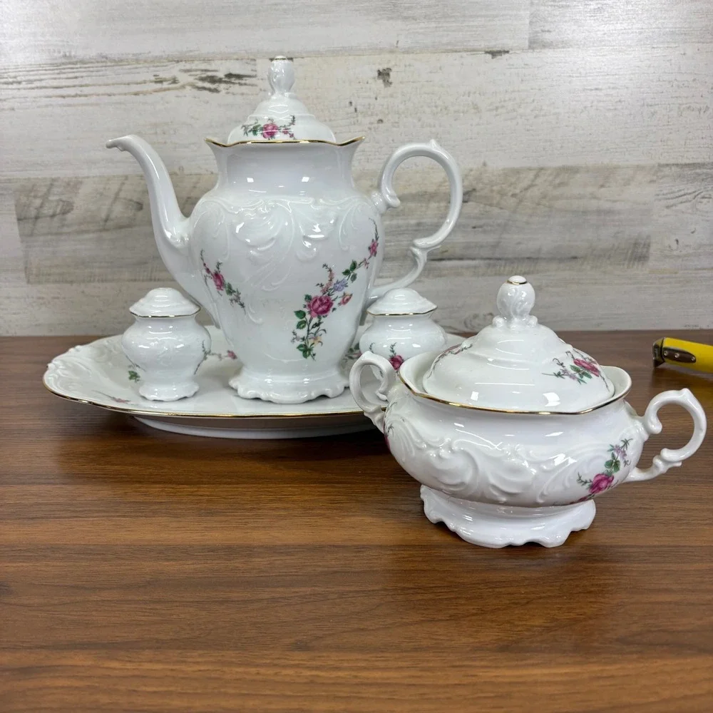Royal Kent Collection Poland Pitcher Salt Pepper Shaker,‎ Soup Tureen Platter